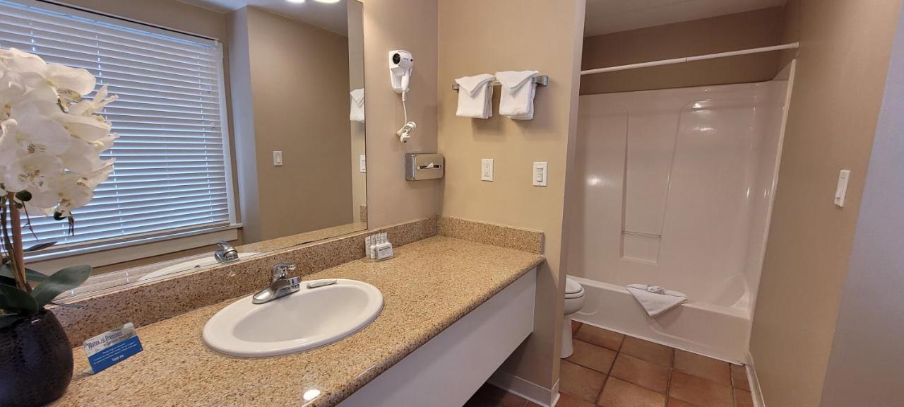 Butterfly Grove Inn Pacific Grove Extérieur photo