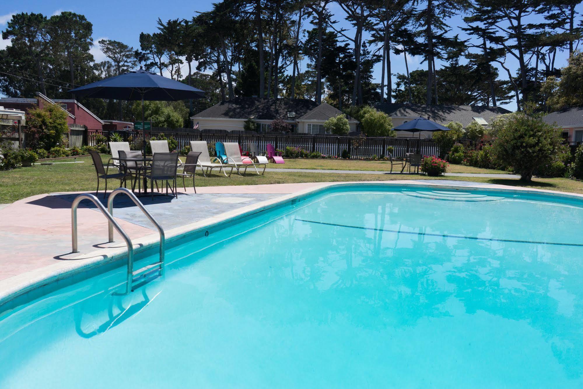 Butterfly Grove Inn Pacific Grove Extérieur photo