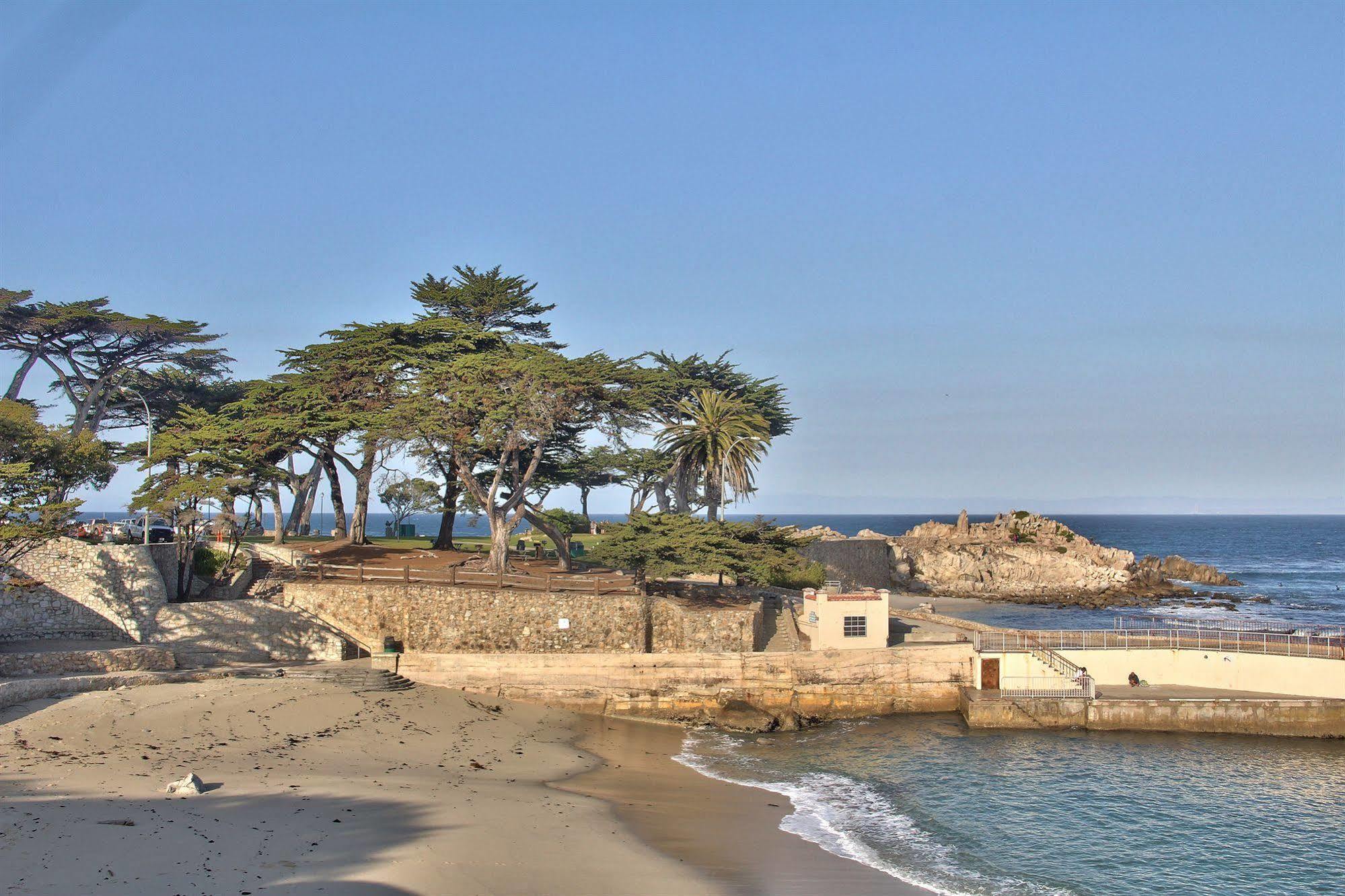Butterfly Grove Inn Pacific Grove Extérieur photo