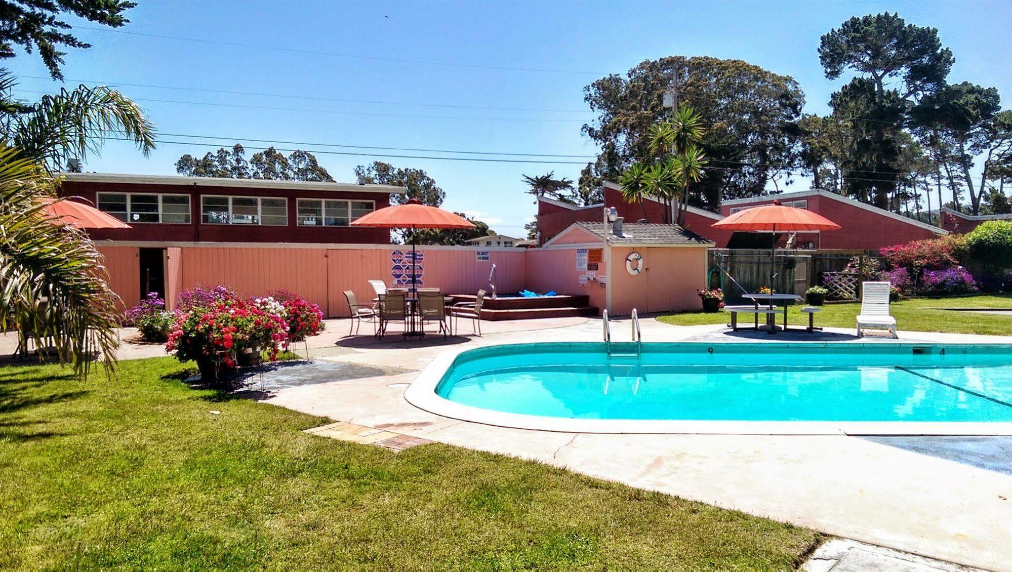 Butterfly Grove Inn Pacific Grove Extérieur photo